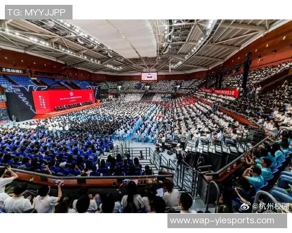 RNG在S15电竞总决赛中的辉煌征程与突破时刻全景回顾